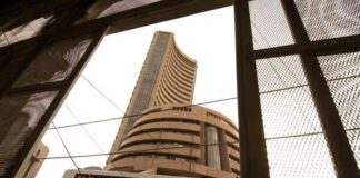Sensex, Nifty 50 Slide for 6th Consecutive Day as Bears Rule Dalal Street; FMCG Stocks Take the Hardest Hit