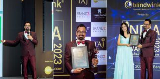 DR. RAVIPRASAD SAJJAN HONORED AT INDIA ICON AWARDS BY BOLLYWOOD ACTRESS AMRITA RAO