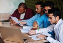 How to Prepare for UPSC Alongside a Full-Time Job